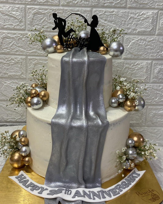 Everlasting Silver Trails